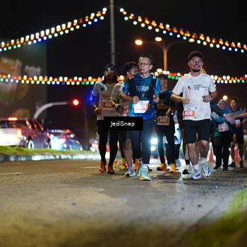 Runner Photo 4425465