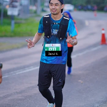 Runner Photo 4425470