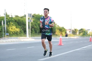 Runner Photo 4425479