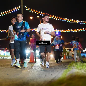 Runner Photo 4425497