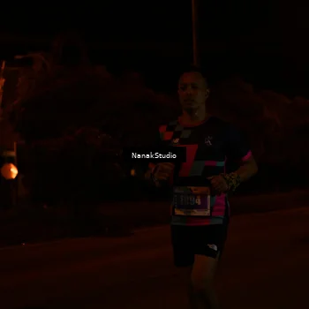 Runner Photo 4425558