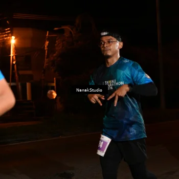 Runner Photo 4425559