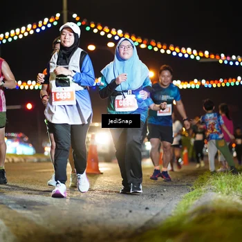 Runner Photo 4425599