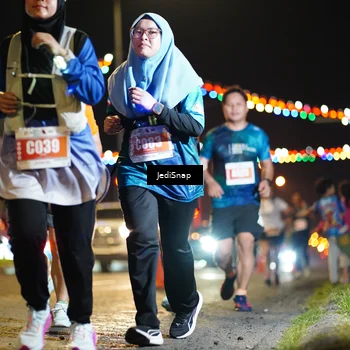 Runner Photo 4425638
