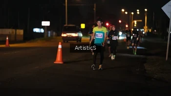 Runner Photo 4425656