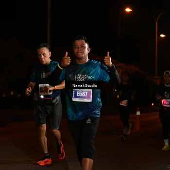 Runner Photo 4425680