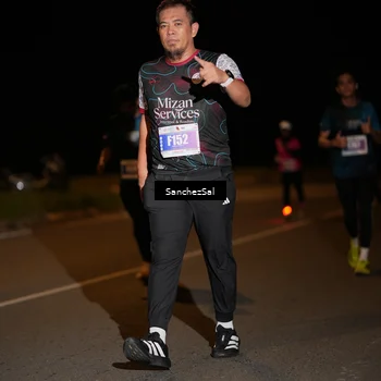 Runner Photo 4425808