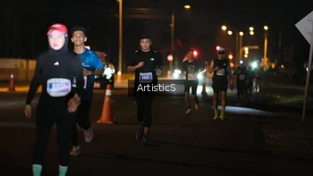Runner Photo 4425860