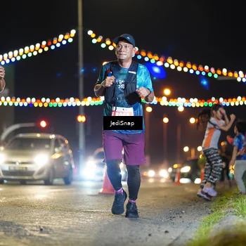 Runner Photo 4425861