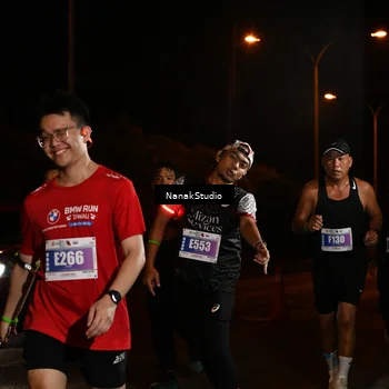 Runner Photo 4425891