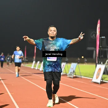 Runner Photo 4425917