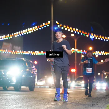 Runner Photo 4425947
