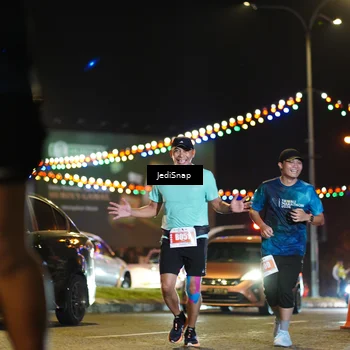 Runner Photo 4426001