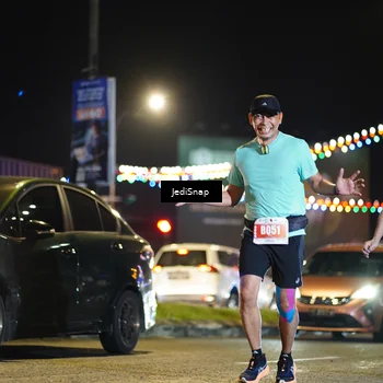 Runner Photo 4426019
