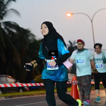 Runner Photo 4426080