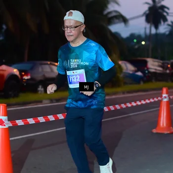 Runner Photo 4426164