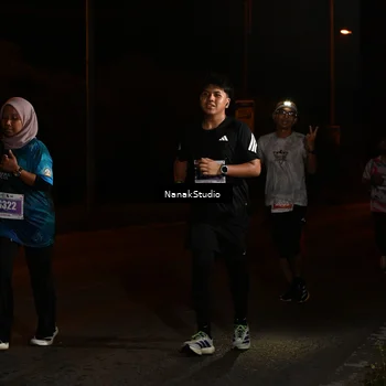 Runner Photo 4426216