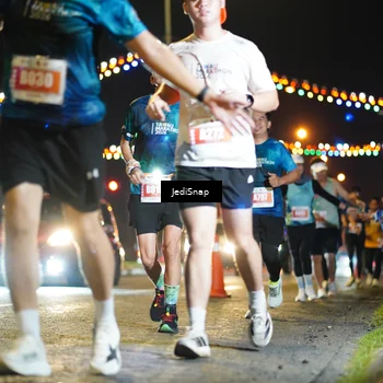 Runner Photo 4426230