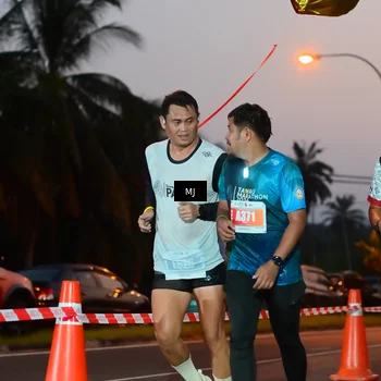 Runner Photo 4426337