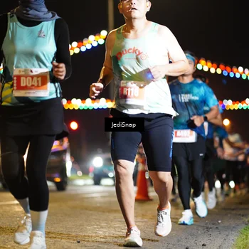 Runner Photo 4426376