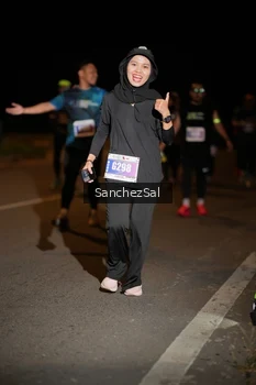 Runner Photo 4426381