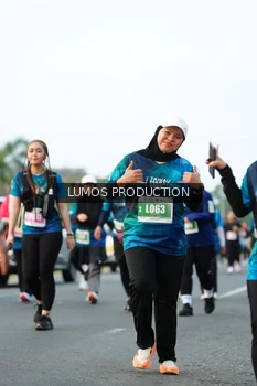 Runner Photo 4426459