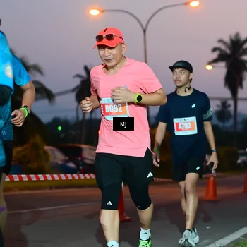 Runner Photo 4426521