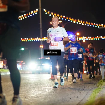 Runner Photo 4426531