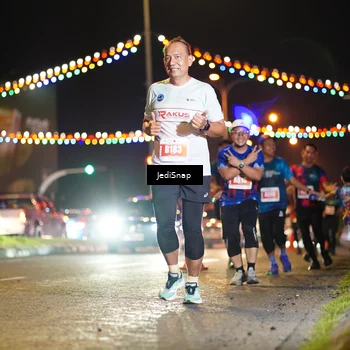 Runner Photo 4426570