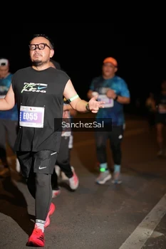 Runner Photo 4426574