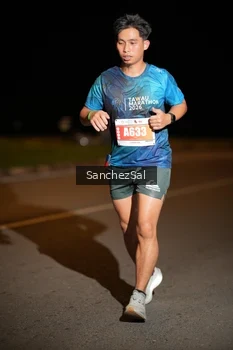 Runner Photo 4426633