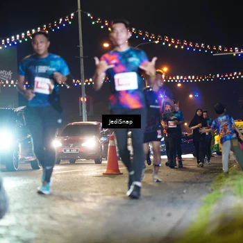 Runner Photo 4426636