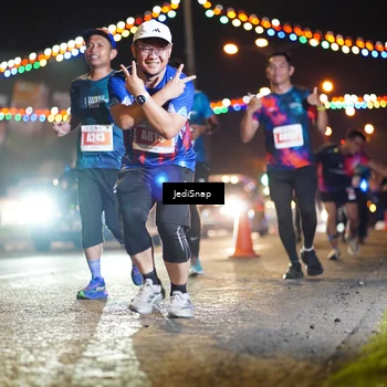 Runner Photo 4426670