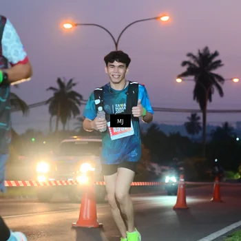 Runner Photo 4426753