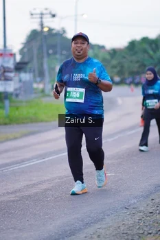 Runner Photo 4427012