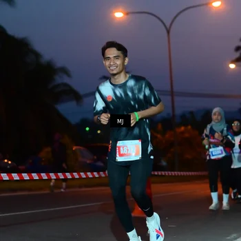 Runner Photo 4427058