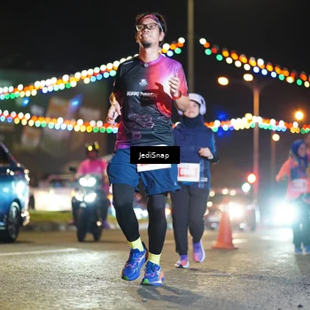 Runner Photo 4427090