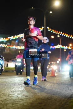 Runner Photo 4427095