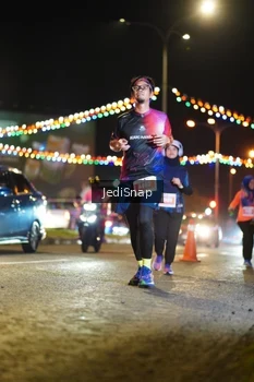 Runner Photo 4427117