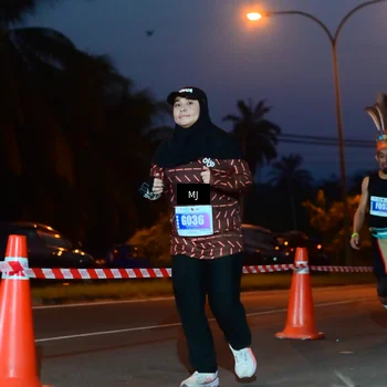Runner Photo 4427243