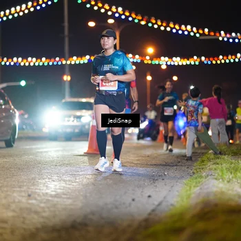 Runner Photo 4427246