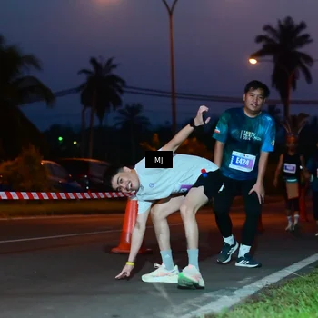 Runner Photo 4427308