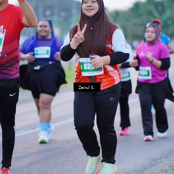 Runner Photo 4427360