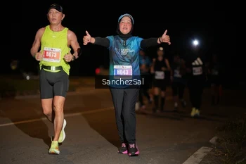 Runner Photo 4427388