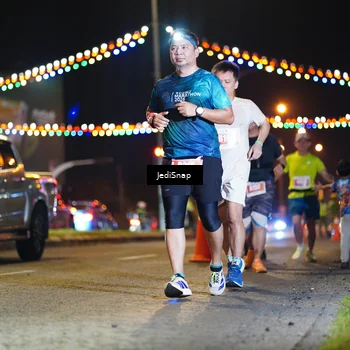 Runner Photo 4427439