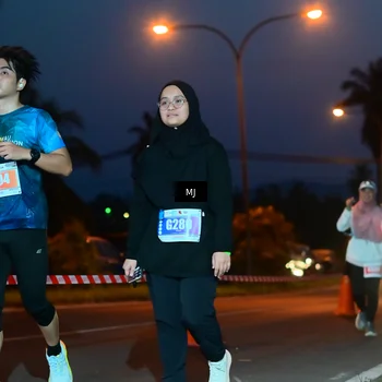 Runner Photo 4427483