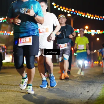 Runner Photo 4427488