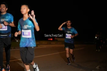 Runner Photo 4427494