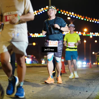 Runner Photo 4427510