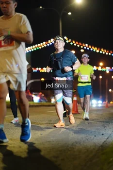 Runner Photo 4427548